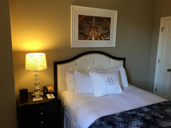 Kensington Park Hotel image 14